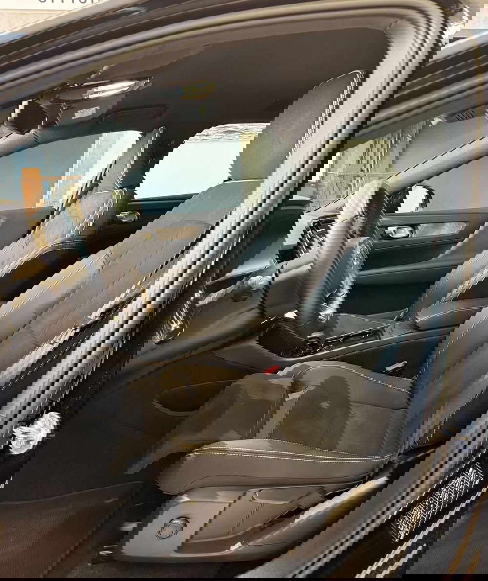Volvo XC40 usata a Parma (4)
