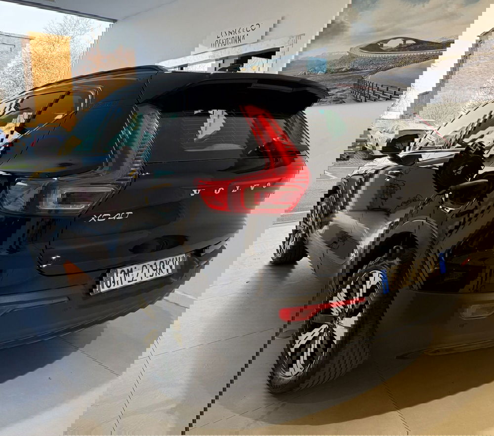 Volvo XC40 usata a Parma (7)