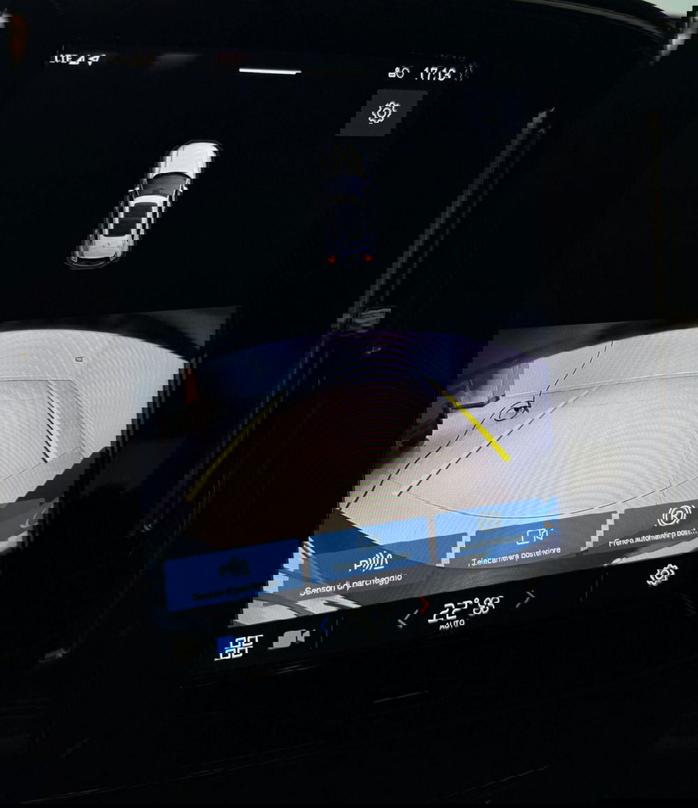 Volvo XC40 usata a Parma (8)