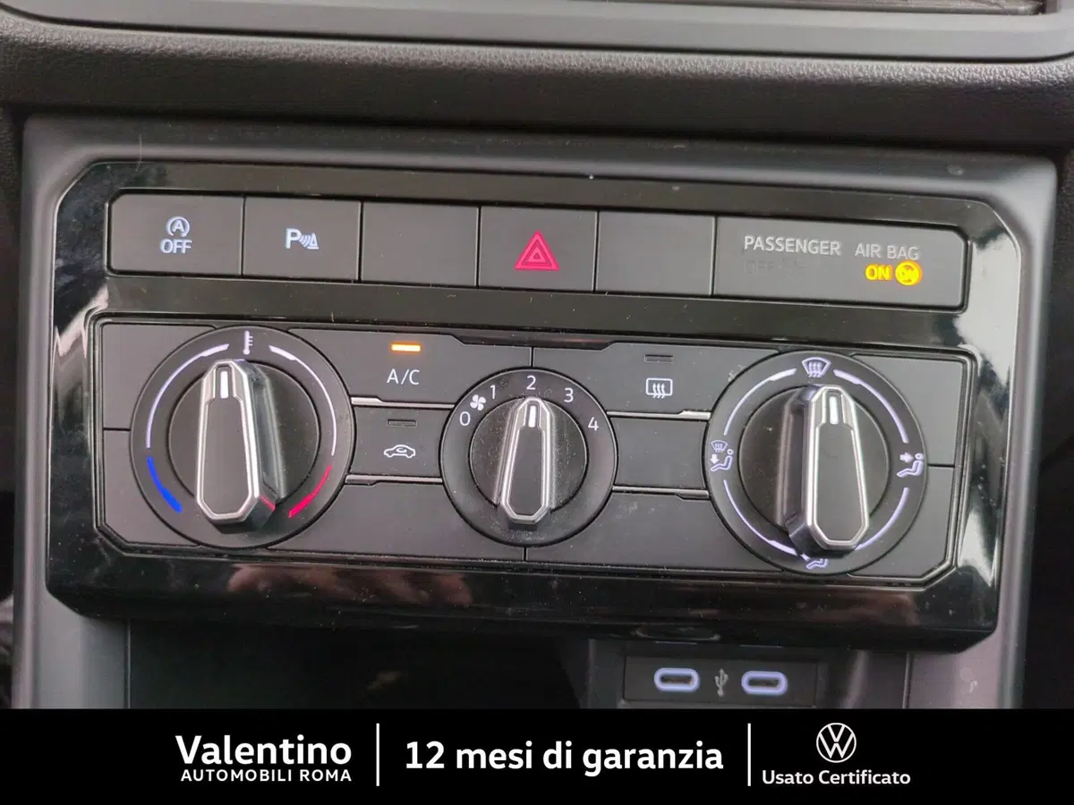 Volkswagen T-Cross usata a Roma (17)