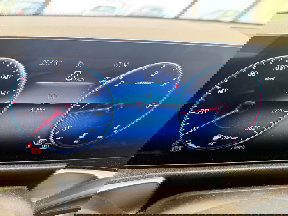 Mercedes-Benz GLB usata a Latina (17)