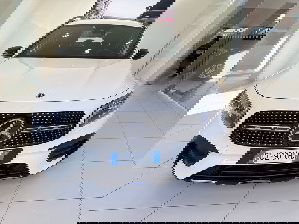 Mercedes-Benz GLB usata a Latina (2)