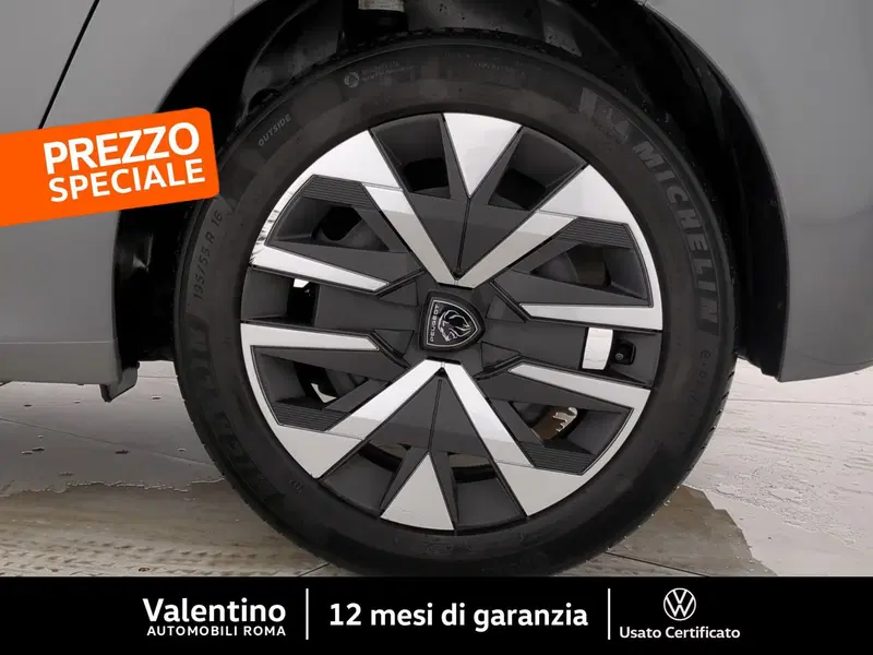 Peugeot 208 usata a Roma (11)