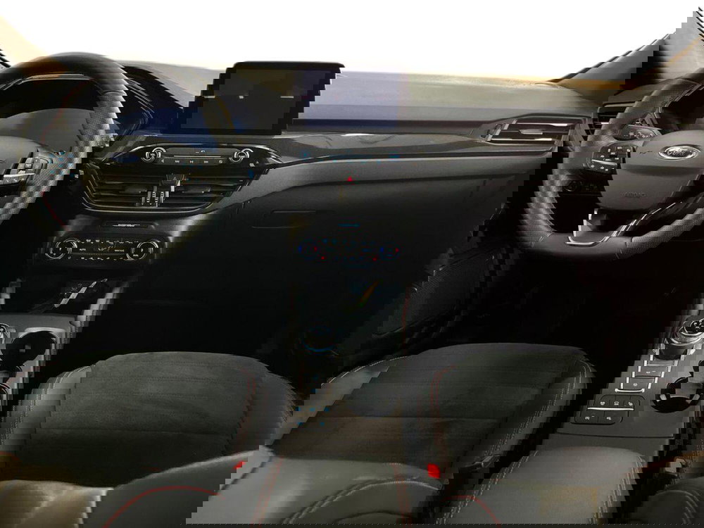 Ford Kuga usata a Bari (8)