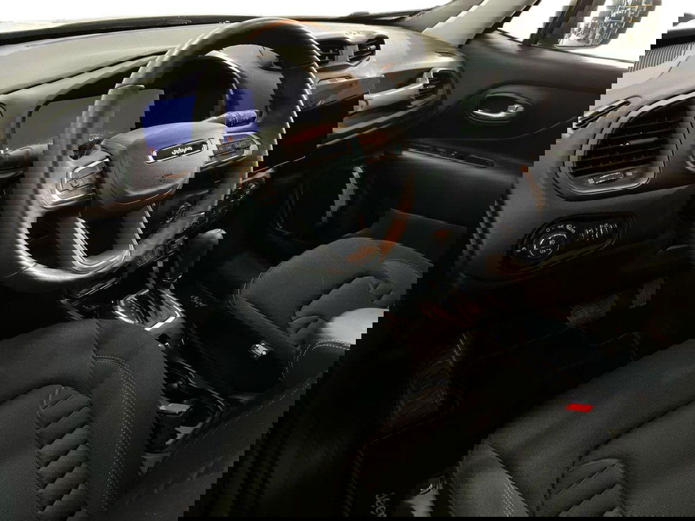 Jeep Renegade usata a Bari (10)