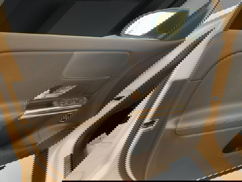 Mercedes-Benz GLA SUV usata a Cosenza (12)