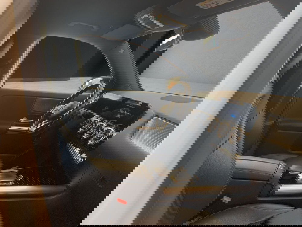 Mercedes-Benz GLA SUV usata a Cosenza (18)