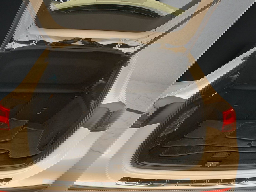 Mercedes-Benz GLA SUV usata a Cosenza (20)