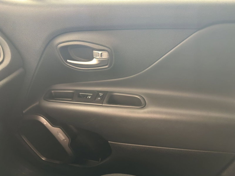 Jeep Renegade usata a Cosenza (17)