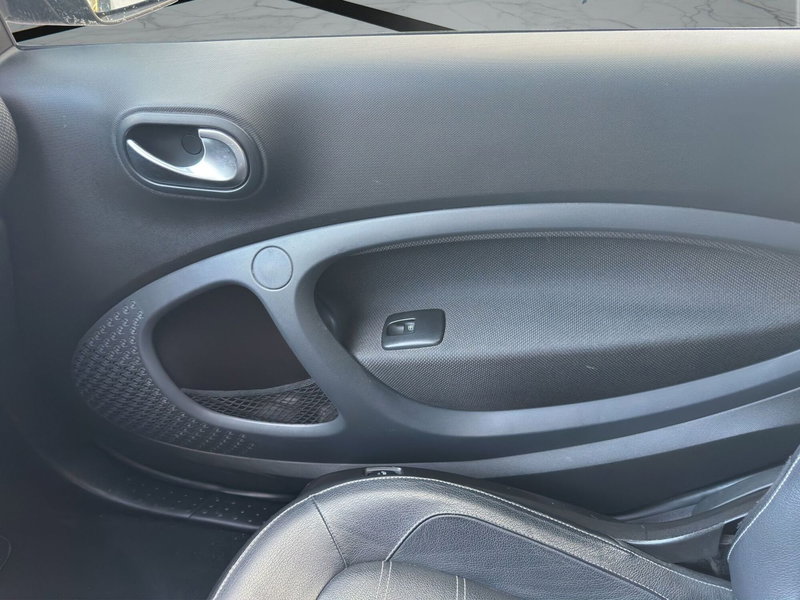 smart Fortwo usata a Cosenza (17)