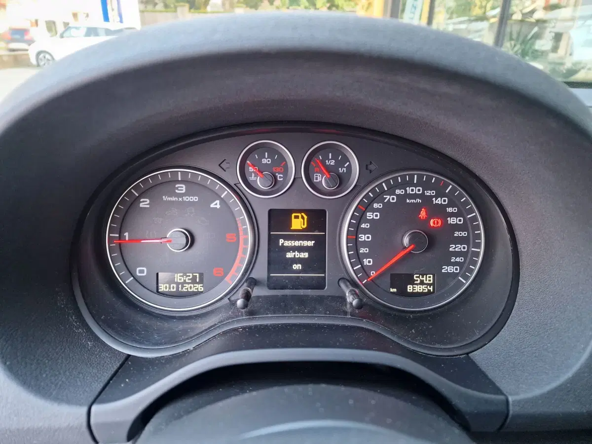 Audi A3 Cabrio usata a Milano (14)