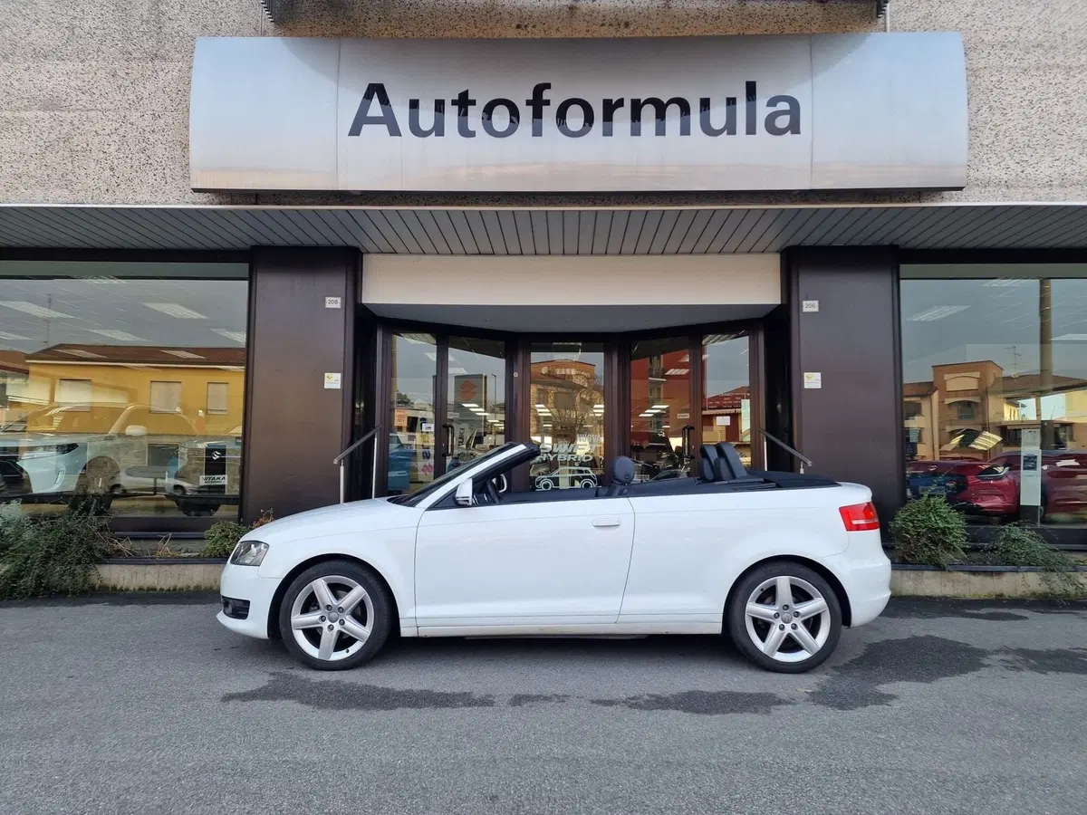 Audi A3 Cabrio usata a Milano (5)