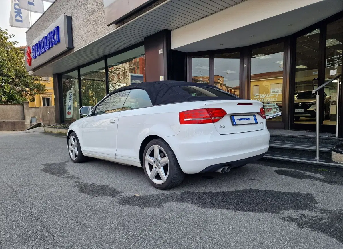 Audi A3 Cabrio usata a Milano (6)
