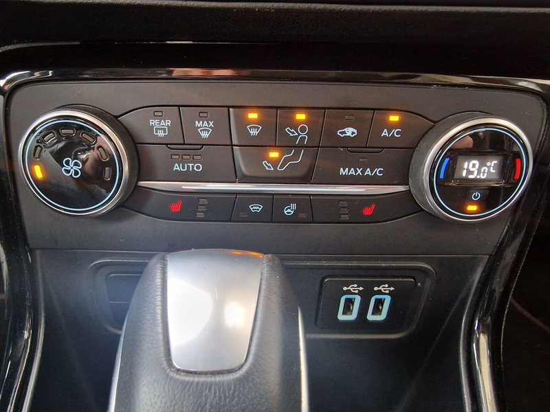 Ford EcoSport usata a Milano (14)