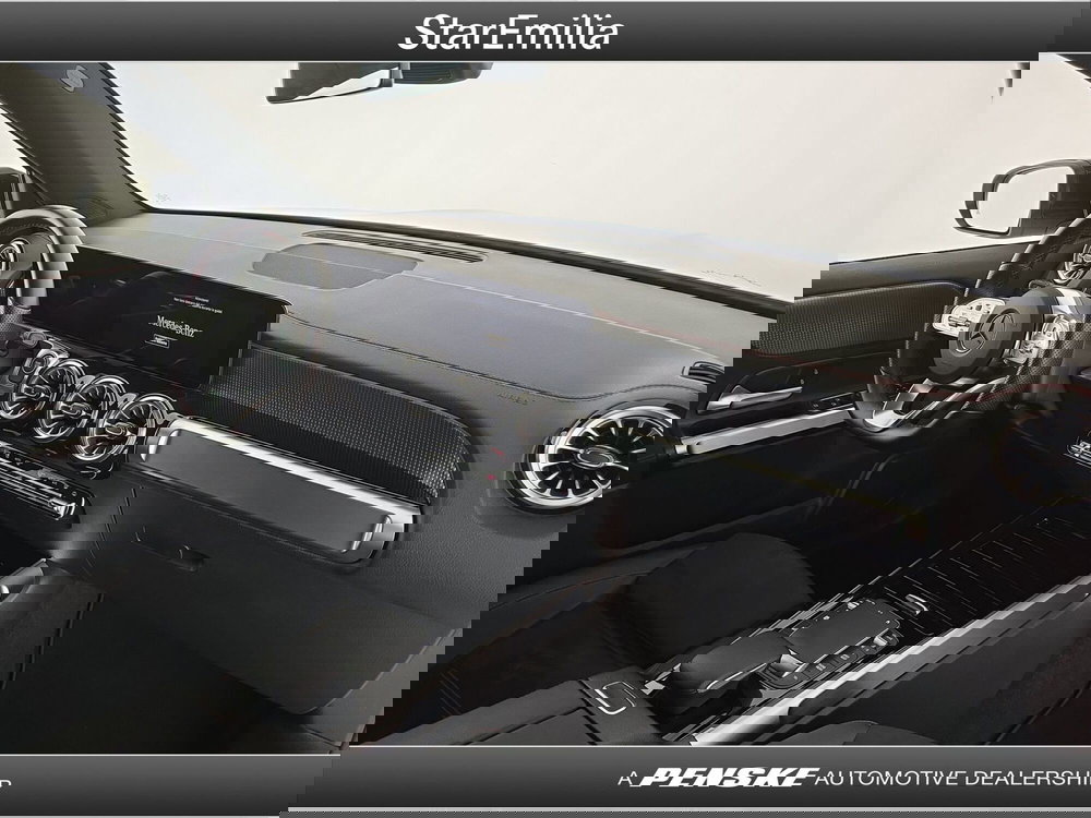 Mercedes-Benz EQB usata a Bologna (16)