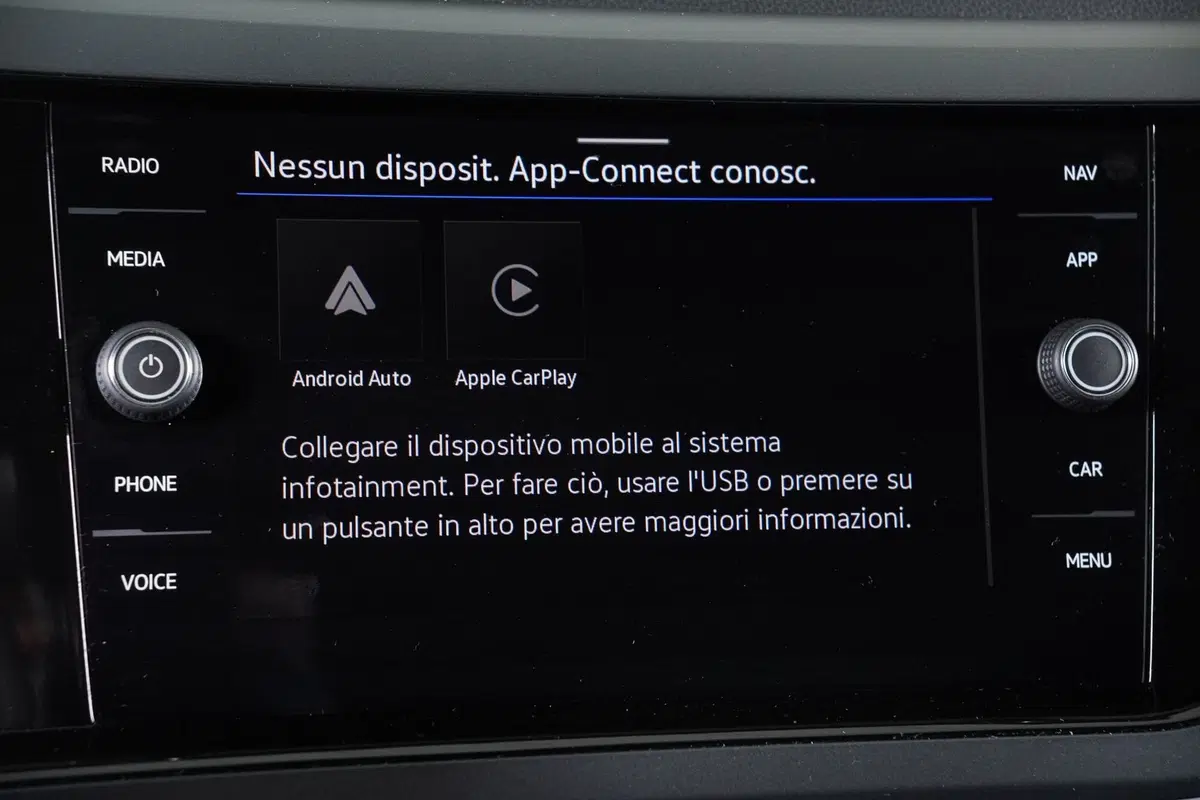 Volkswagen Taigo usata a Perugia (19)
