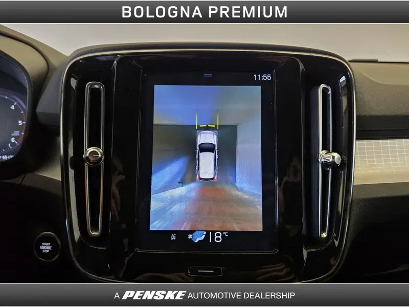 Volvo XC40 usata a Bologna (12)