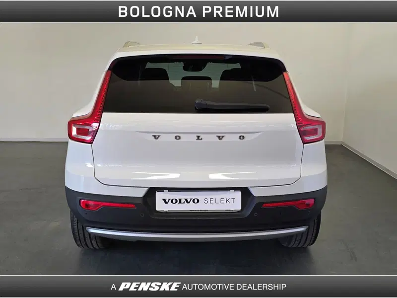 Volvo XC40 usata a Bologna (7)