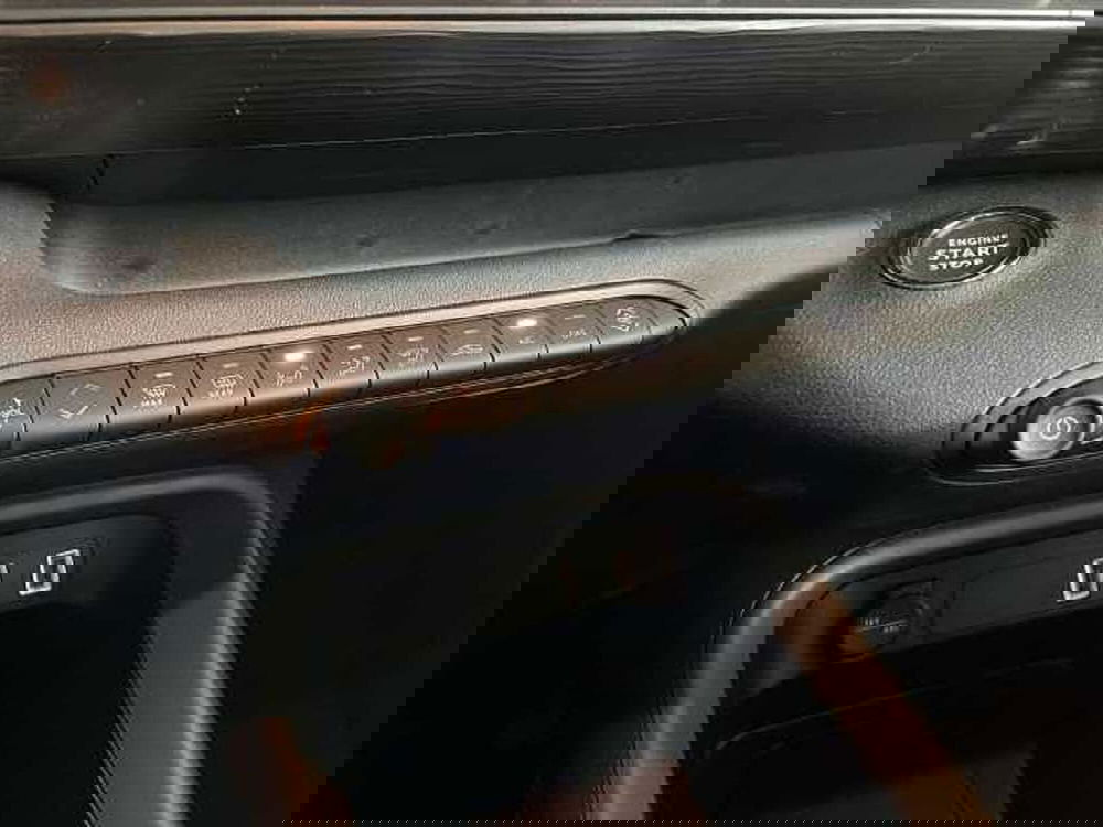 Jeep Avenger usata a Prato (15)