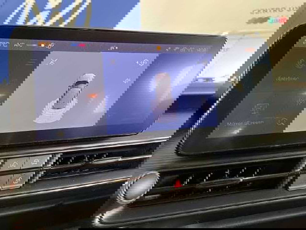 Jeep Avenger usata a Prato (17)