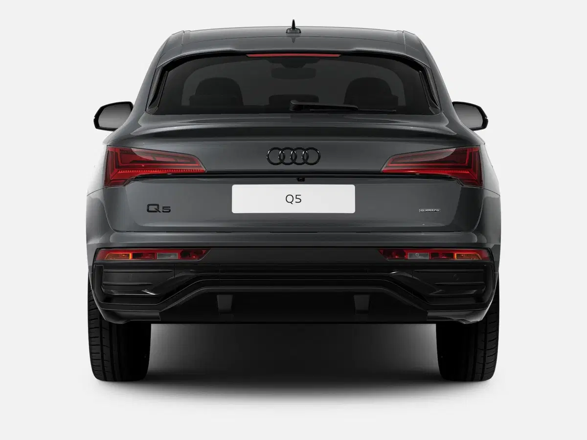 Audi Q4 Sportback usata a Caserta (4)