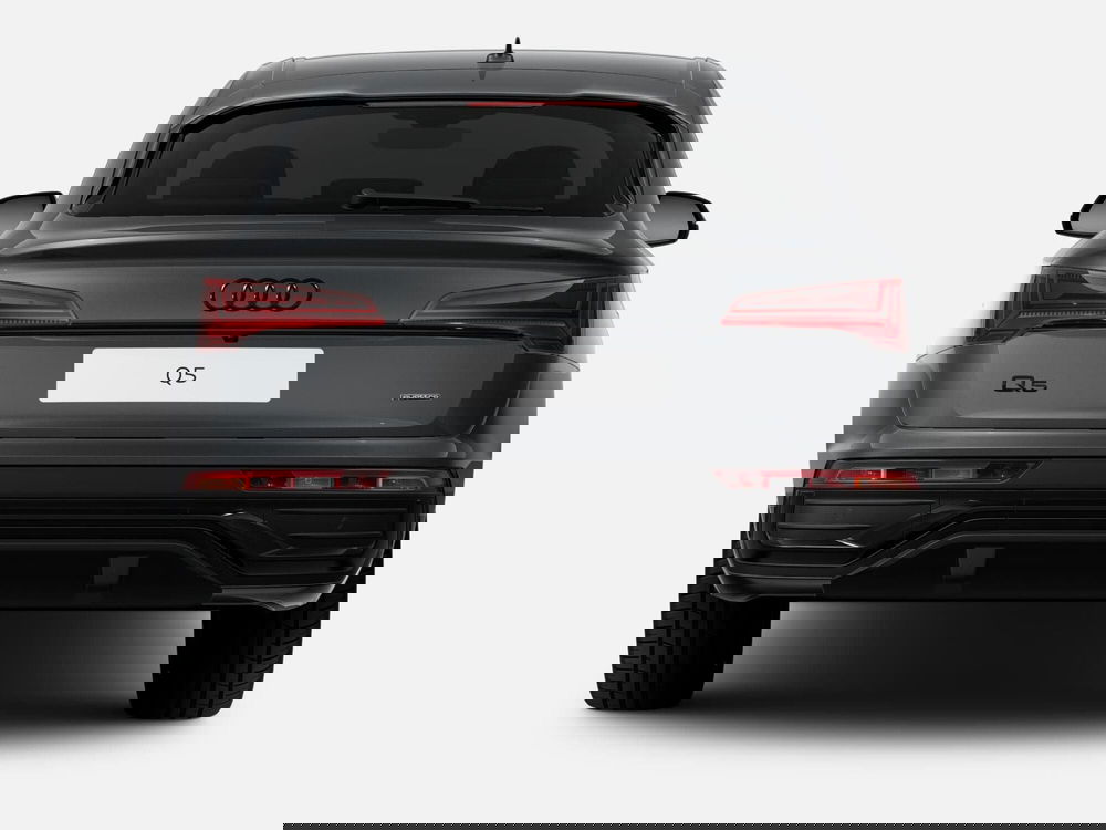 Audi Q4 Sportback usata a Caserta (4)