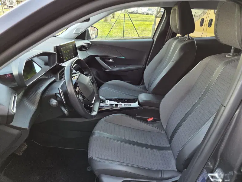 Peugeot 2008 usata a Cremona (9)