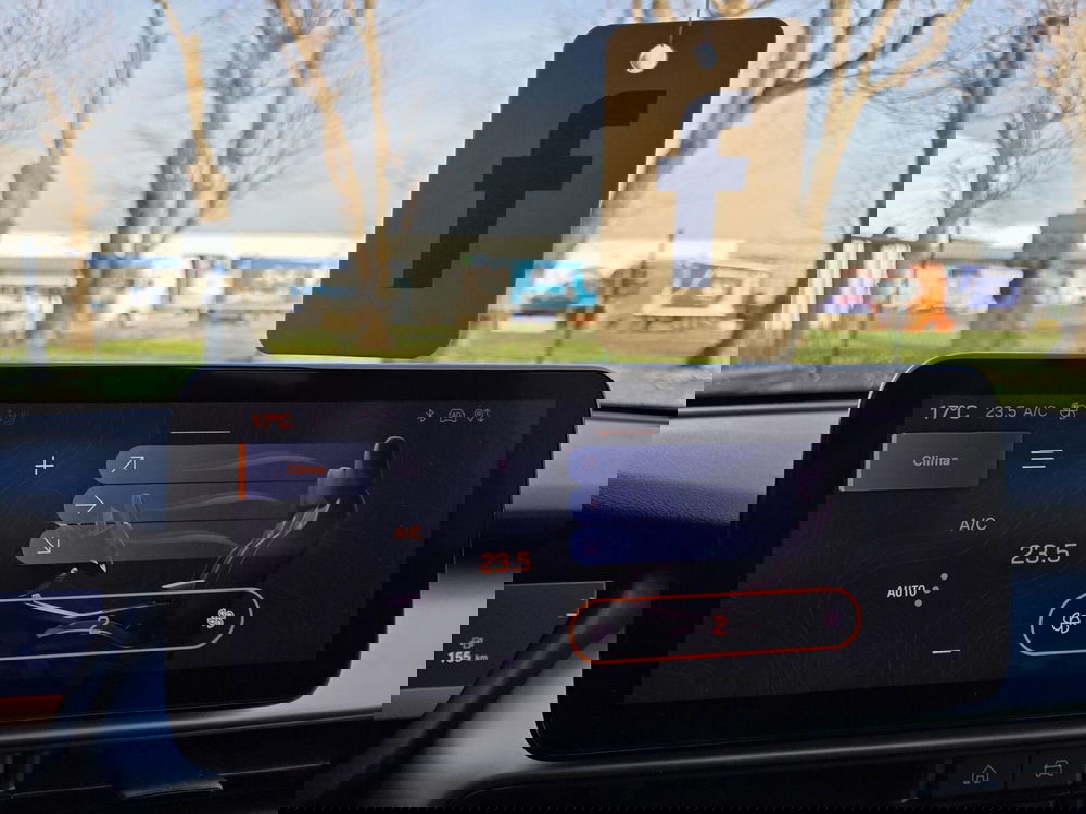 Jeep Avenger usata a Cremona (15)