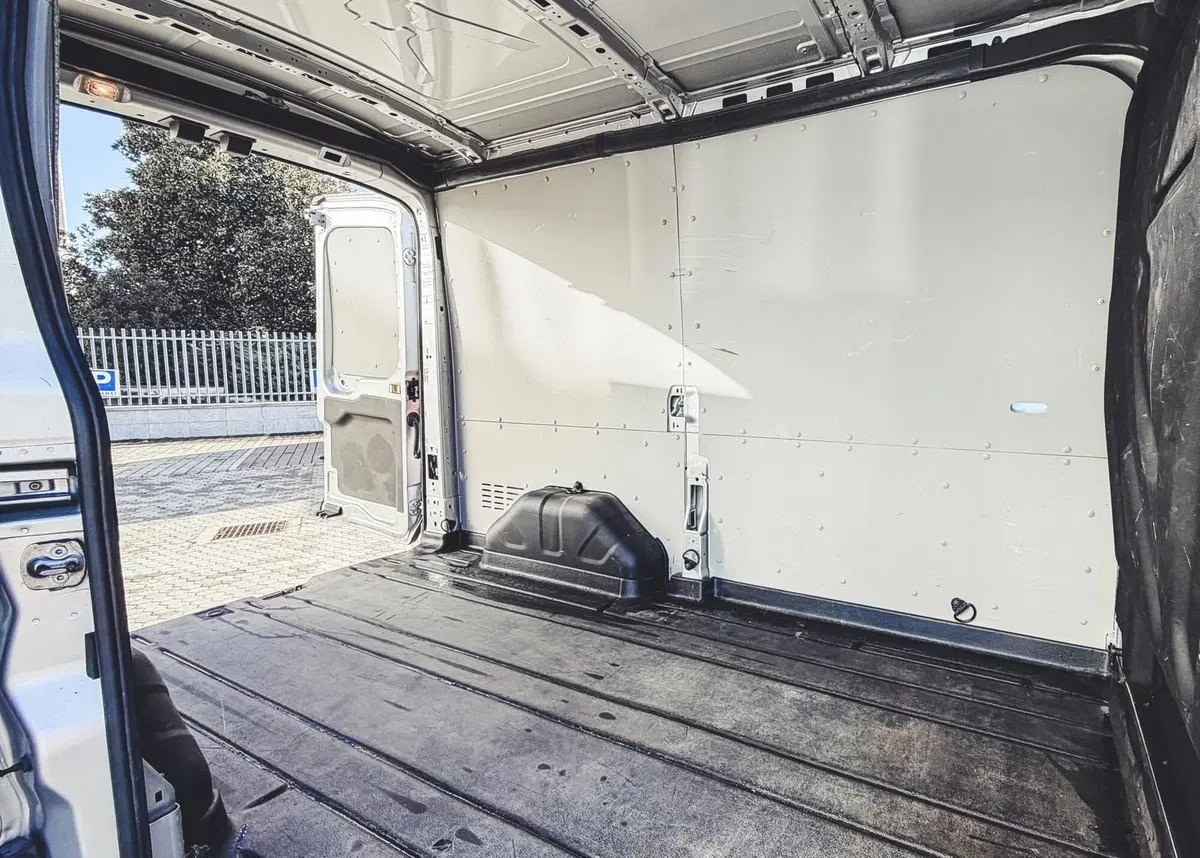 Ford Transit Furgone usata a Vercelli (10)