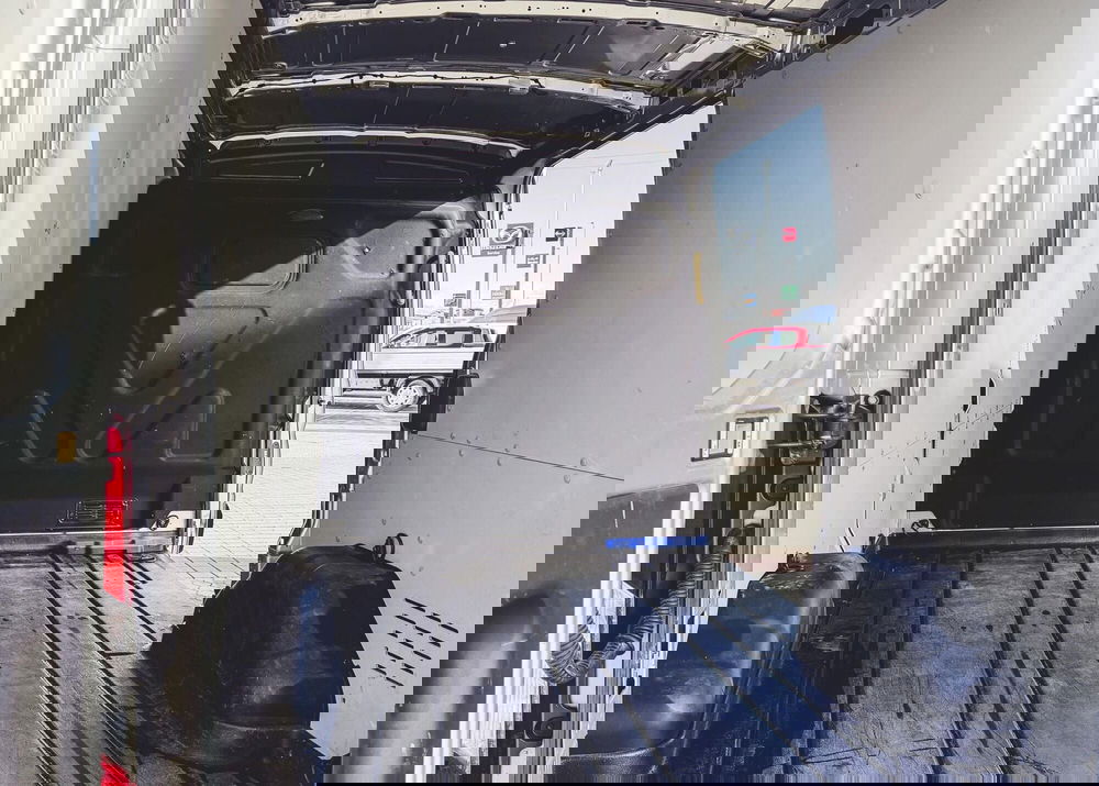 Ford Transit Furgone usata a Vercelli (8)
