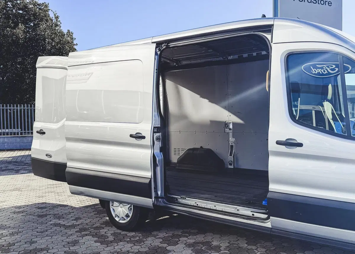 Ford Transit Furgone usata a Vercelli (9)