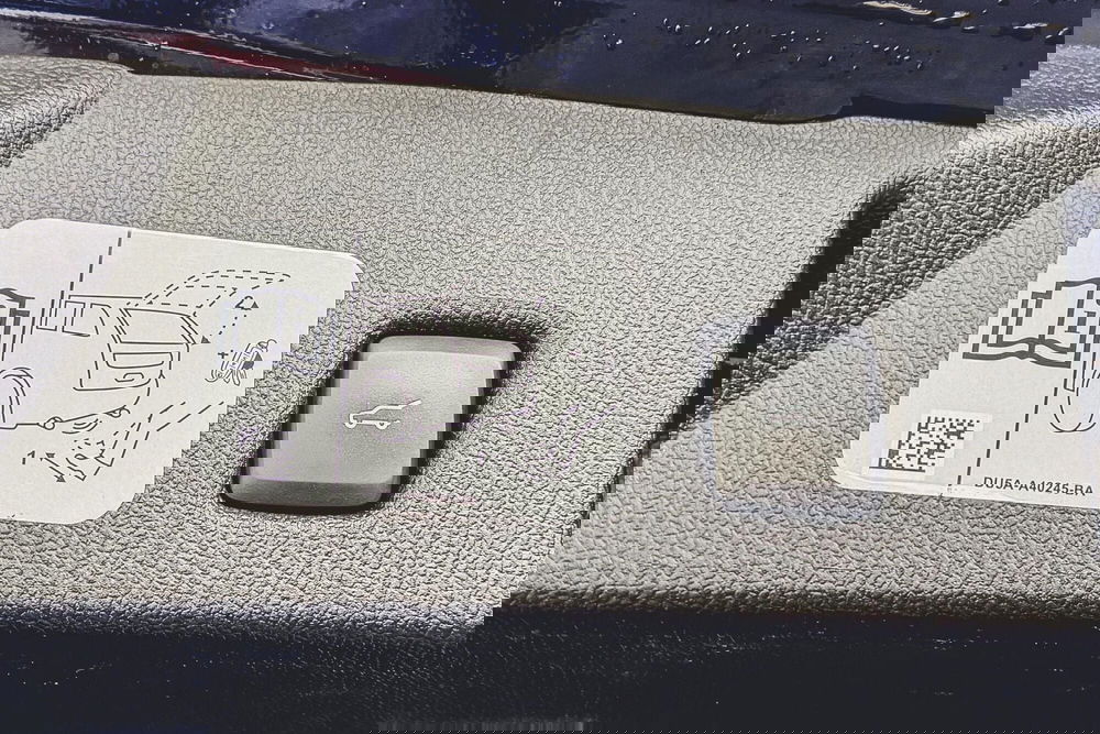 Ford Kuga usata a Vercelli (5)