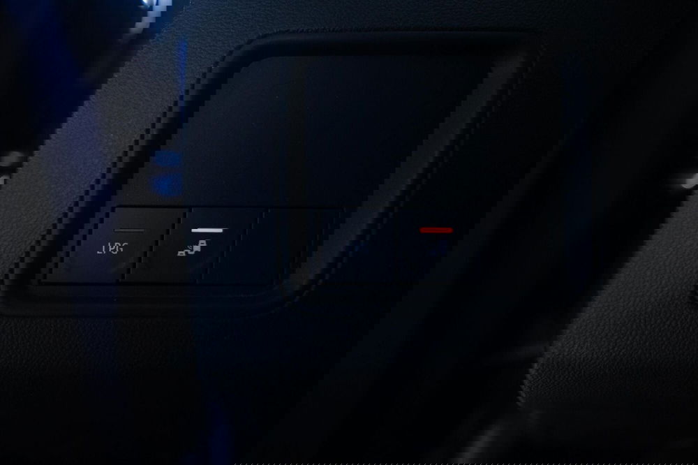 Dacia Duster usata a Torino (7)