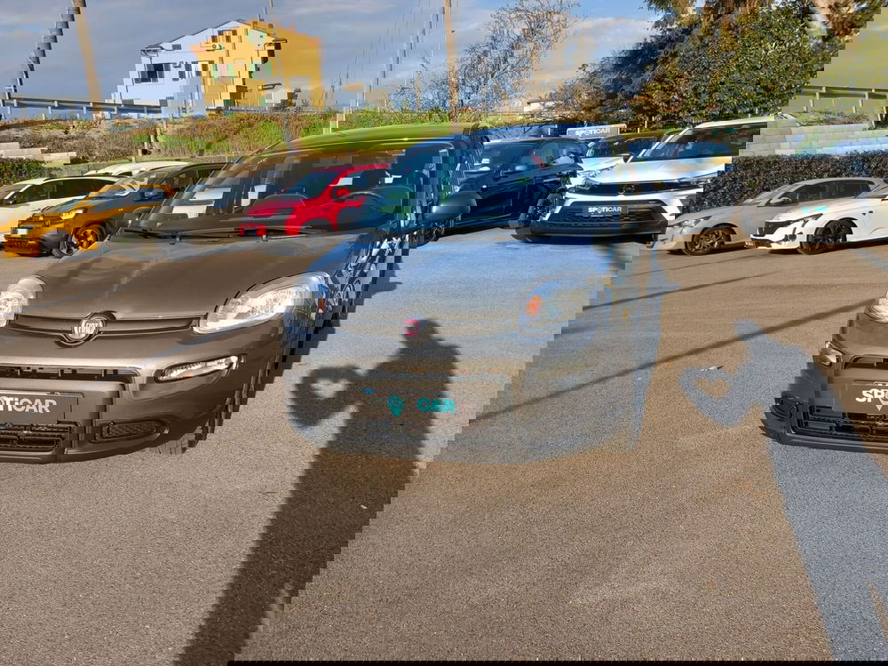 Fiat Panda Cross usata a Lucca (2)