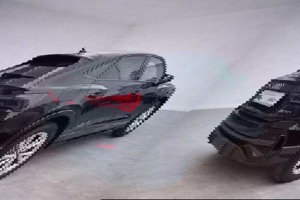 Audi Q3 Sportback usata a Taranto (2)