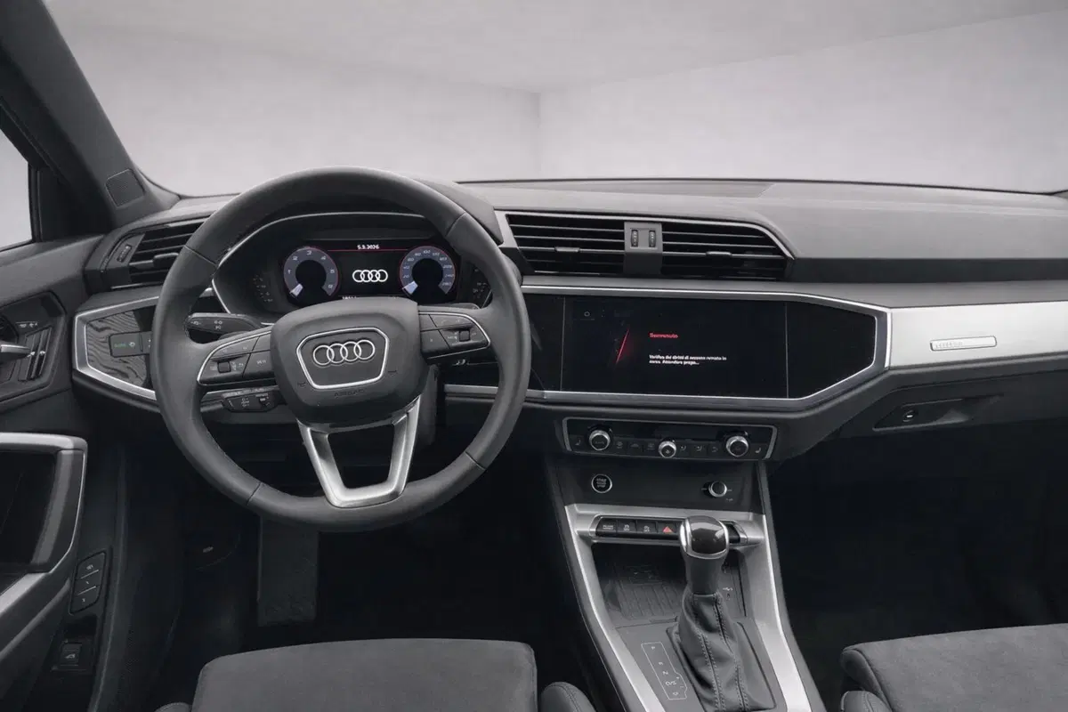 Audi Q3 Sportback usata a Taranto (6)