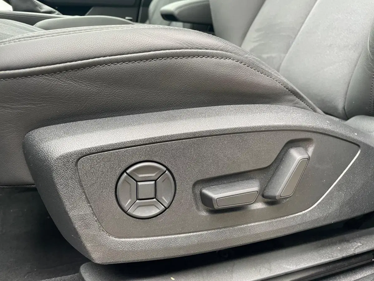 Audi Q3 Sportback usata a Taranto (8)