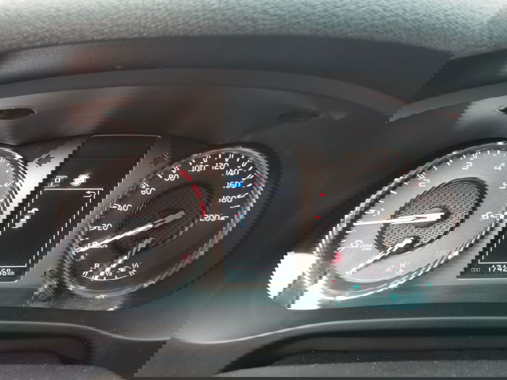 Toyota Hilux usata a Bergamo (11)