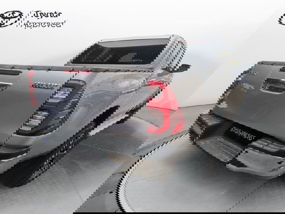 Toyota Hilux usata a Bergamo (16)