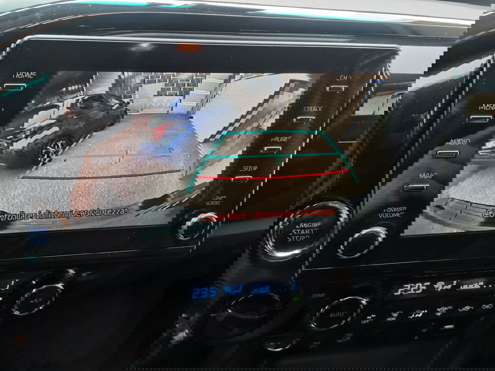 Toyota Hilux usata a Bergamo (17)