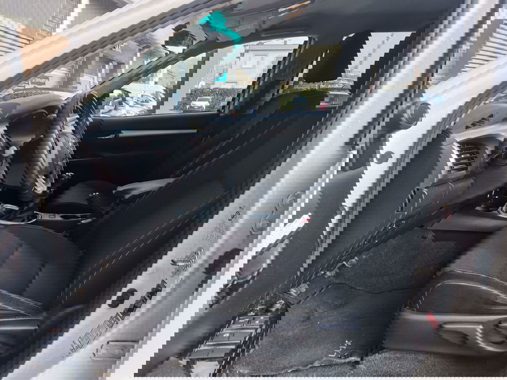 Toyota Hilux usata a Bergamo (12)