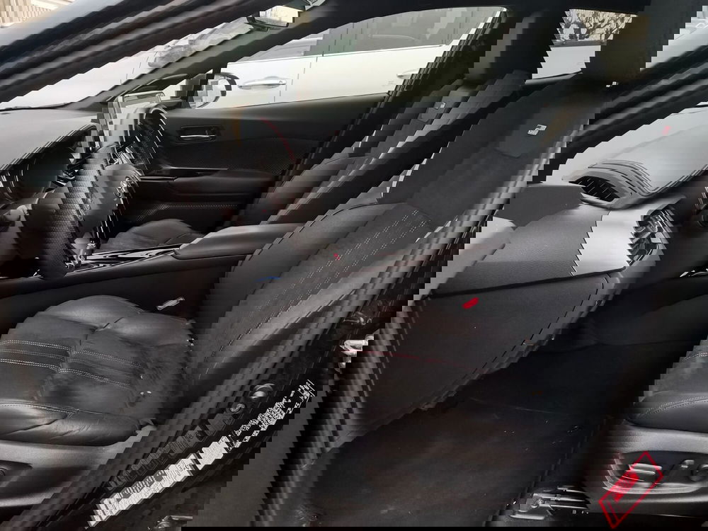 Toyota Toyota C-HR usata a Bergamo (11)