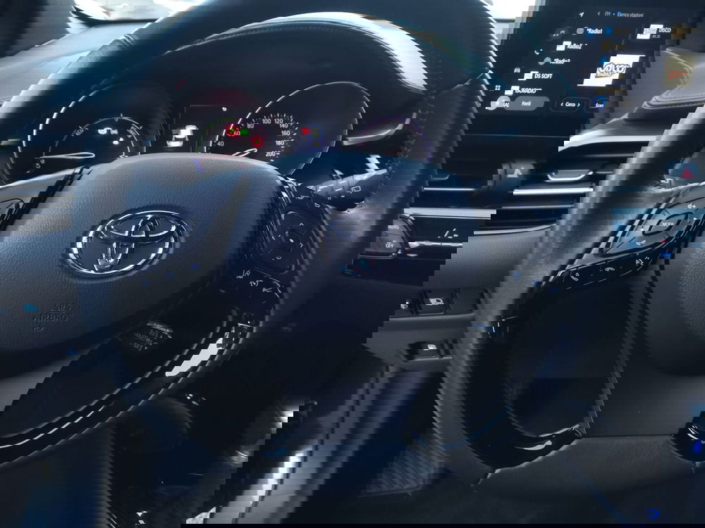 Toyota Toyota C-HR usata a Bergamo (18)