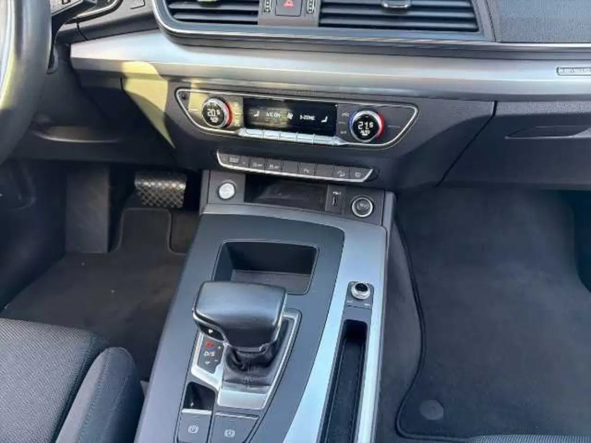 Audi Q5 usata a Prato (9)