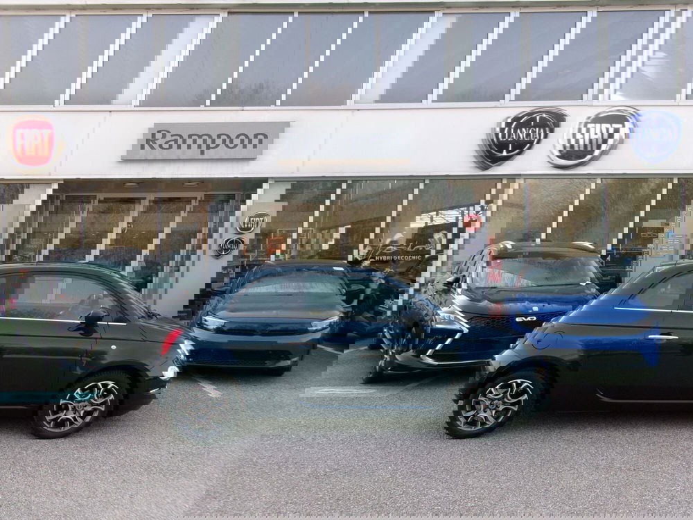 Fiat 500 usata a Venezia (2)