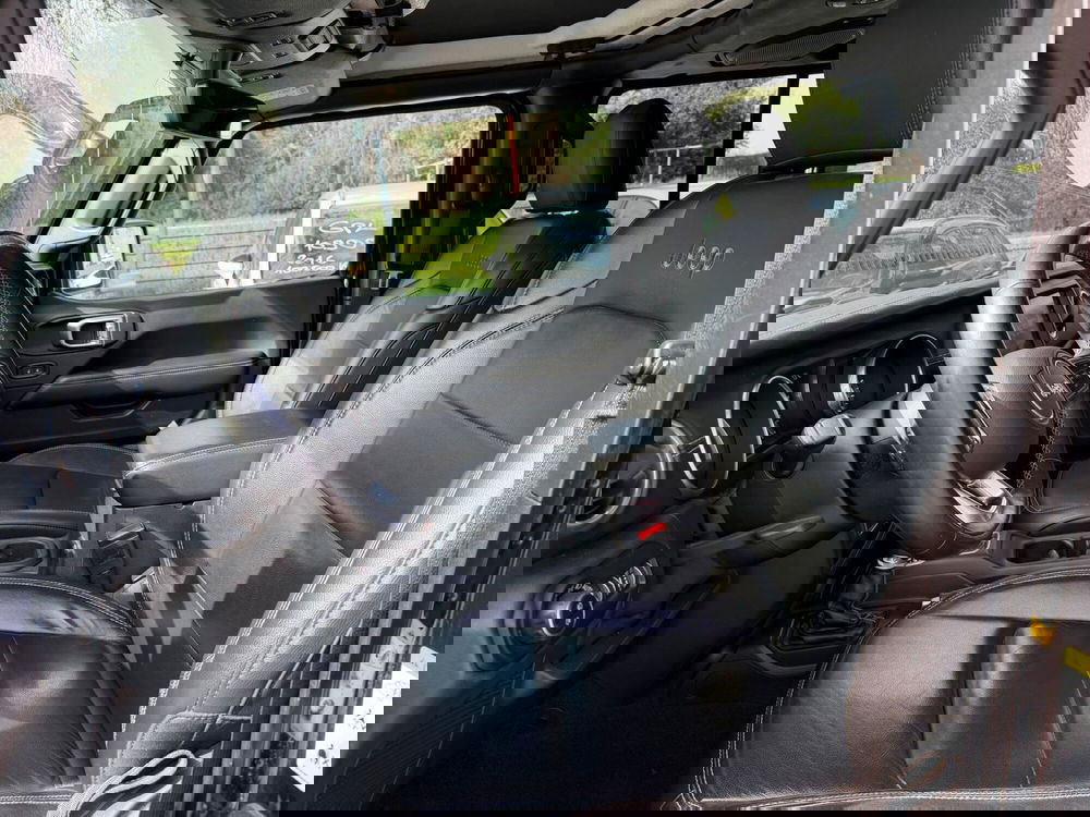 Jeep Wrangler usata a Rimini (11)