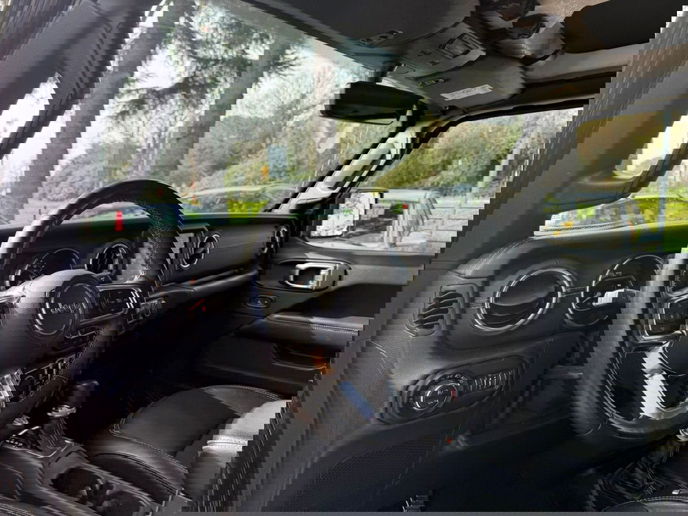 Jeep Wrangler usata a Rimini (12)
