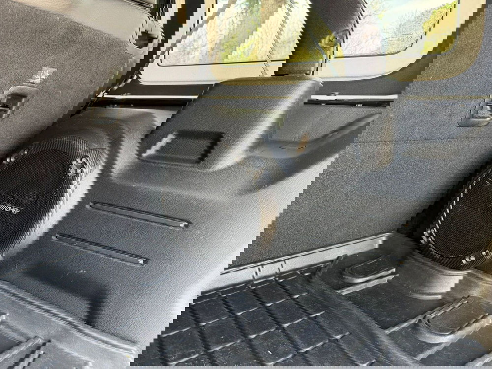 Jeep Wrangler usata a Rimini (15)