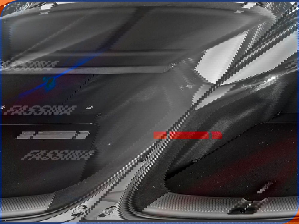 Mg ZS nuova a Milano (11)