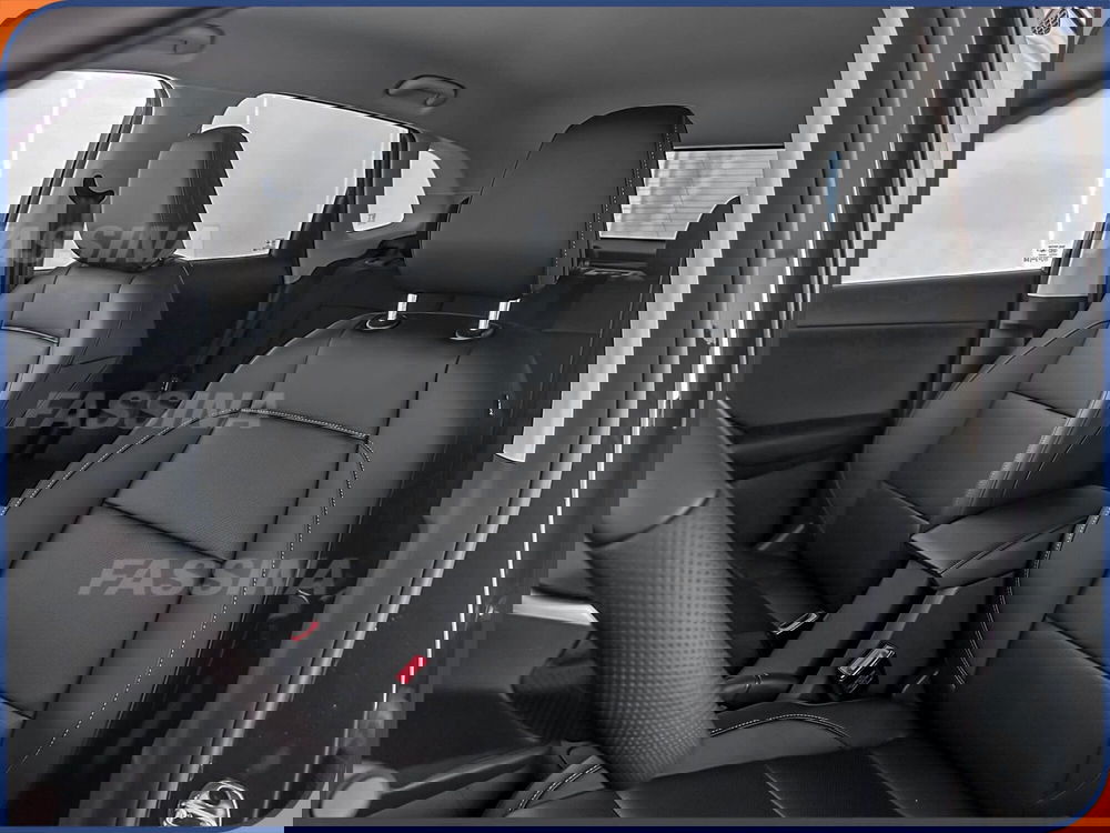 Mg ZS nuova a Milano (8)